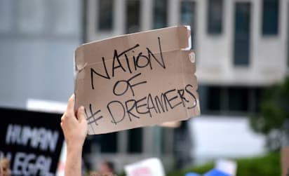 Healthcare Is a Right, Not a Privilege: USC Must Do More for Undocumented Students